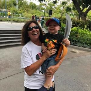 Meet your Posher, Vicki